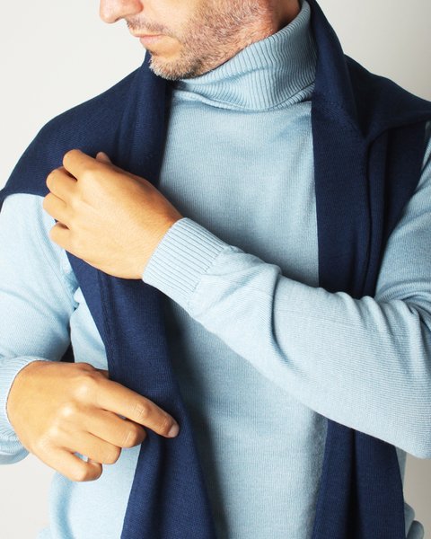 Maglia dolcevita in lana e seta