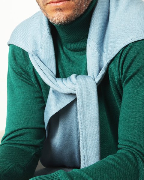 Maglia dolcevita in lana e seta