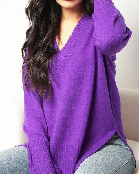 Maglia scollo a v profondo in puro cashmere