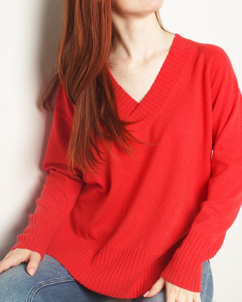 Maglia scollo a v profondo in puro cashmere