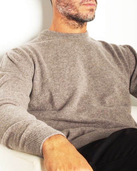 Maglia girocollo in puro cashmere