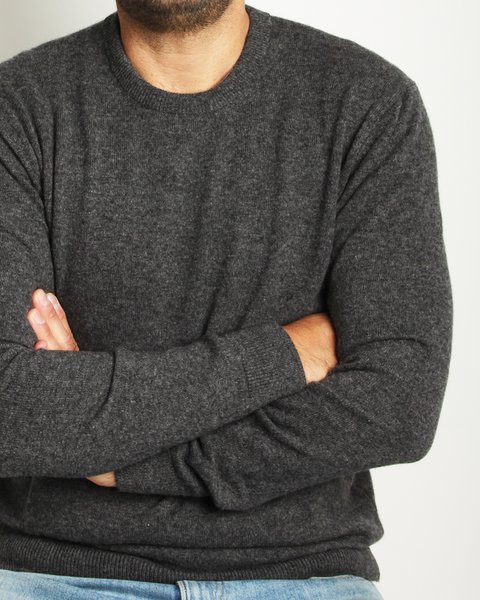 Maglia girocollo in puro cashmere