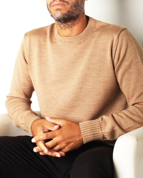 Maglia girocollo in pura lana